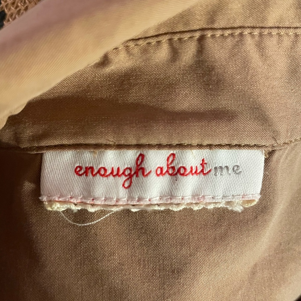 Cute Button Front Top - Picture 2 of 8